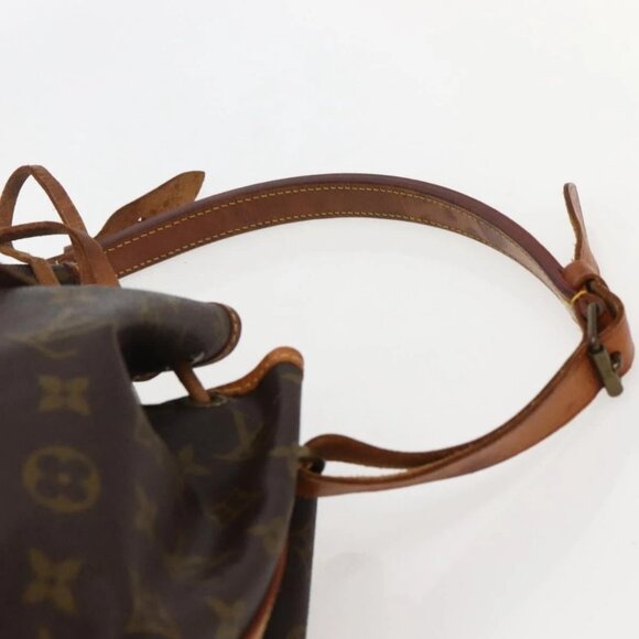 LOUIS VUITTON Monogram Petit Noe Shoulder Bag M42226 LV Auth 143290 - Picture 9 of 16